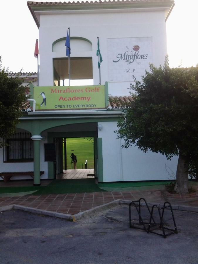 Apt 1 Ch Costa Del Sol Sitio De Calahonda Dans Maison D'Hote Entree Independante Михас Екстериор снимка